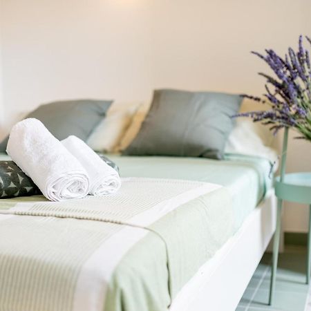 Oliva Apartment Imperia Zewnętrze zdjęcie